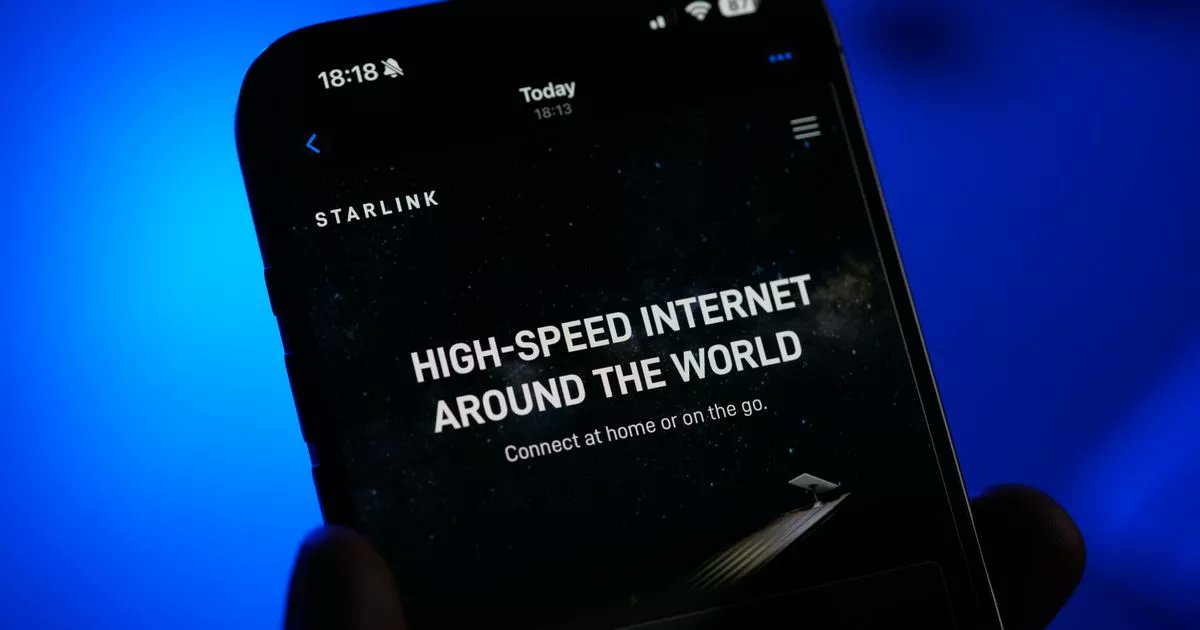 Daily_Record's tweet card. Thousands of people across the globe have been impacted by the Starlink outage - the satellite internet constellation created by Elon Musk's company SpaceX