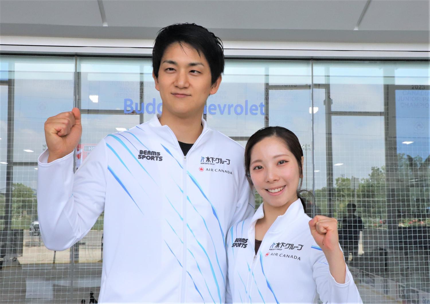 figureskate_bot's tweet card. 　【オークビル（カナダ）＝藤塚大輔】フィギュアスケート・ペアで3月の世界選手権を制した愛称「りくりゅう」こと三浦璃来（23）木原龍一（32）組（木下グループ）が24日、拠点のカナダ・オークビルで取材