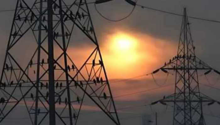 SumanTvvm's tweet card. The Centre plans to increase this power transmission capacity across the National Grid to 1,43,000 MW by 2027 and further to 1,68,000 MW by 2032, Minister of State for Power Shripad Naik told the Lok...