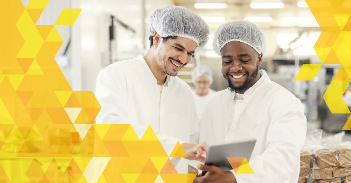 BeekeeperSocial's tweet card. From real-time updates to mobile-first tools, here’s how to improve deskless workforce communication and build a more connected frontline.