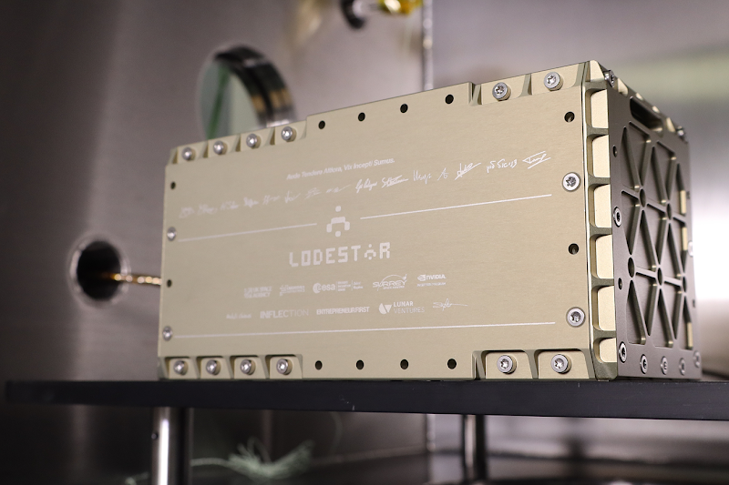 payloadspace's tweet card. Lodestar is sending the first iteration of its Mithril product, which has a suite of machine vision sensors and an edge-compute platform.