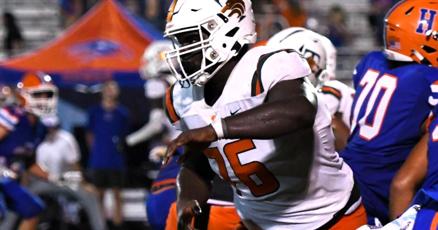 GanttRob's tweet card. One of the state’s premier high school offensive linemen has announced his plans for college, committing to the University of Florida in a ceremony at the school Thursday, June 26,
