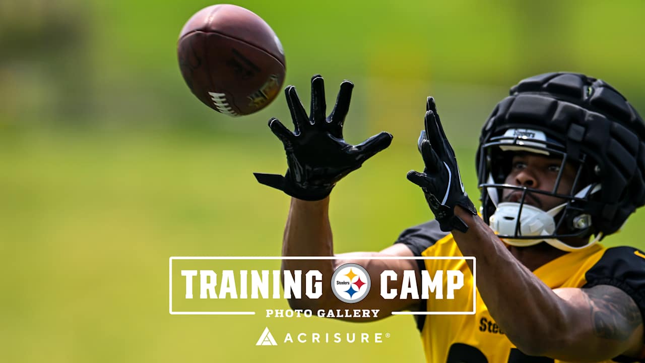 Steelersdepot's tweet card. Take a look at the Steelers training and preparing for the 2025 season at Saint Vincent College