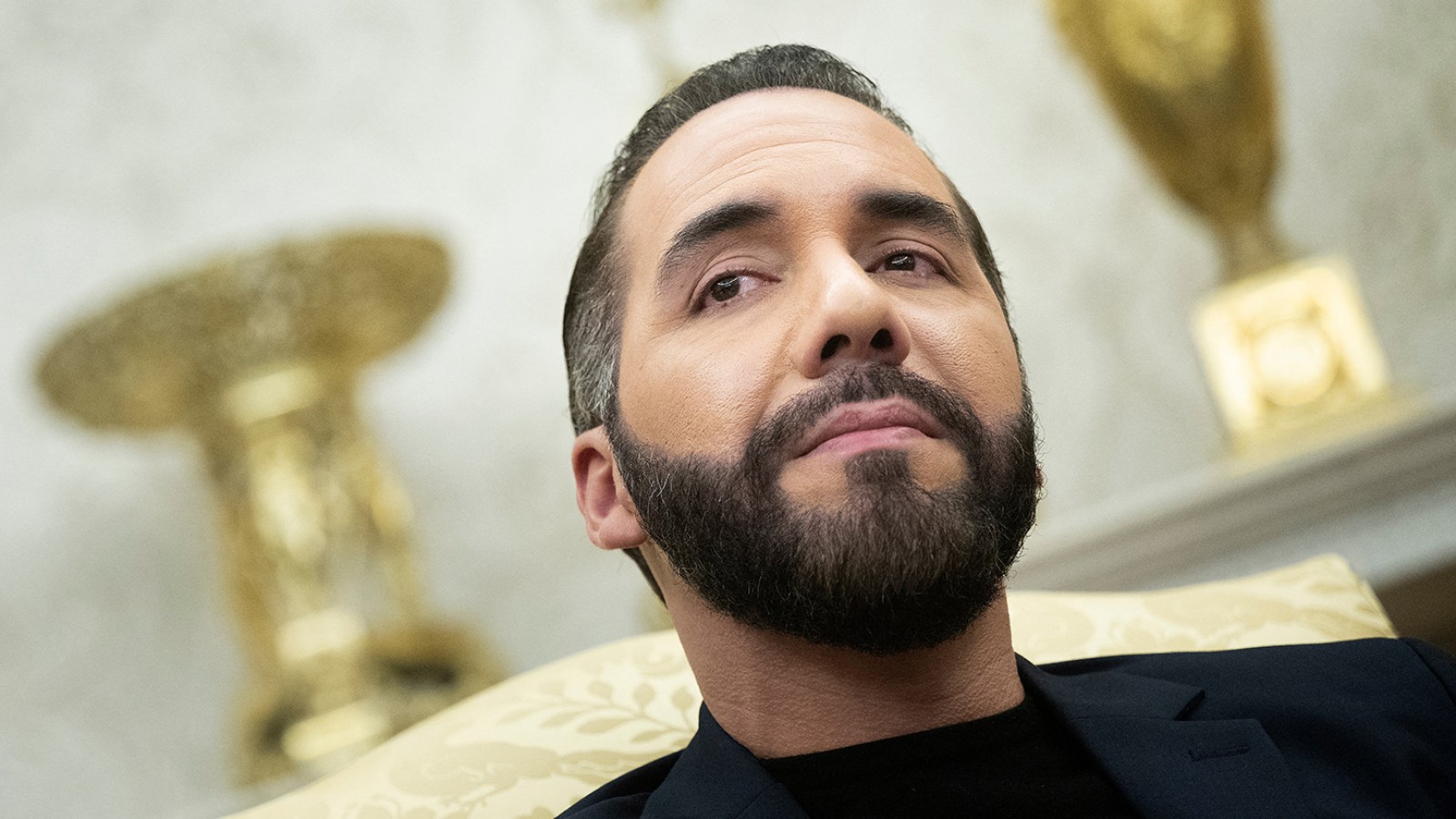 RSPolitics's tweet card. El Salvador President Nayib Bukele's authoritarian regime is forcing human rights defenders like the nonprofit Cristosal to flee the nation.