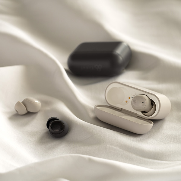 TechnoEdgeJP's tweet card. finalのワイヤレスイヤホン「ZE500 for ASMR」は臨場感と軽さが特徴で、寝ホンに最適。KDT3000は耳を塞がず長時間のながら聴きに適し日常使いに便利。