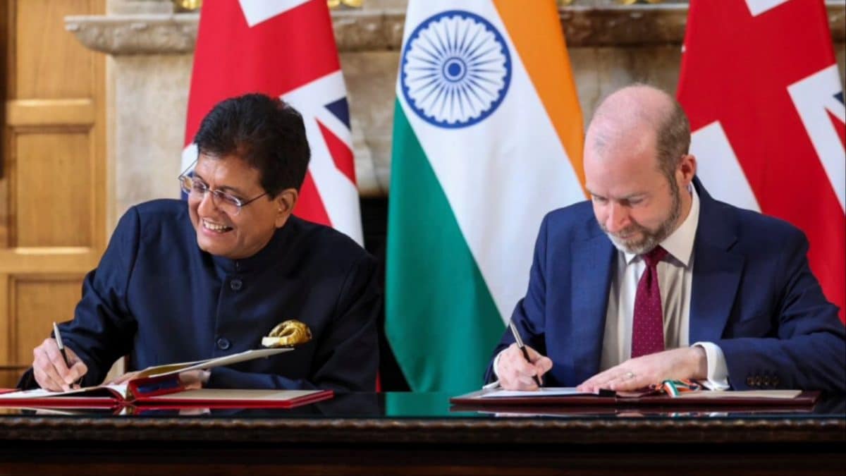 CNNnews18's tweet card. Piyush Goyal credited PM Modi's leadership for the India-UK Free Trade Agreement, highlighting its benefits for farmers, MSMEs, and textiles.