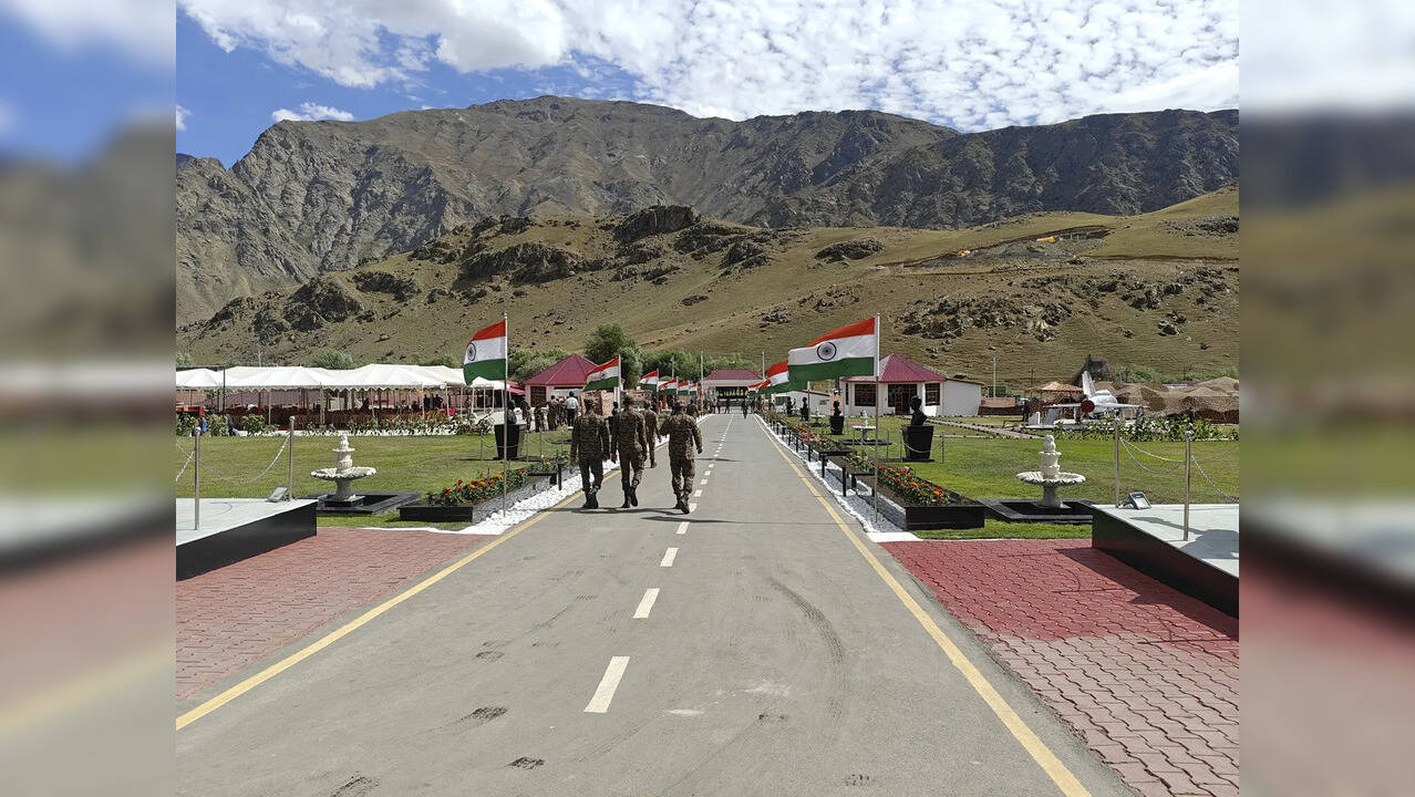 RishabhMPratap's tweet card. In the summer of 1999, Pakistani troops disguised as insurgents infiltrated Indian territory in Kargil, sparking a conflict that lasted nearly three months. India launched a robust counteroffensive,...