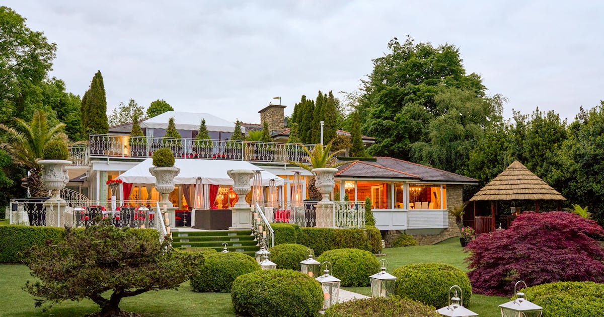 noconne's tweet card. Villa Barton features imported Italian furniture and a terrace overlooking a lake