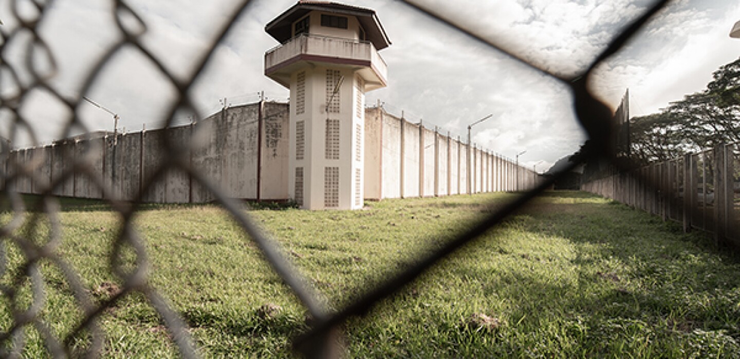 ProfSchleich's tweet card. From politics to economics, closing old or bad prisons is not always straightforward. Even some incarcerated people have mixed emotions.