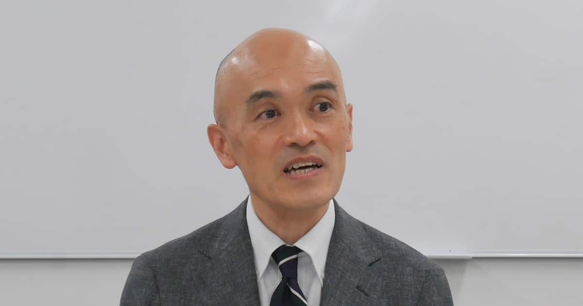 RieOgaWEB's tweet card. 7月に正式に株式会社化した宝塚歌劇団（兵庫県宝塚市）の村上浩爾社長は25日、報道各社の取材に応じ、各組トップスターの私設ファンクラブが各公演ごとにチケットを一…