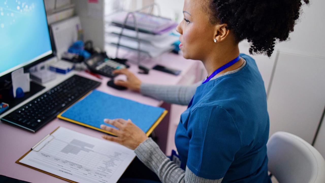 AMSNewYork's tweet card. A new AI tool that uses machine learning and nurses' instincts detects patient deterioration nearly two days faster than conventional methods, reducing risk of death and complications.