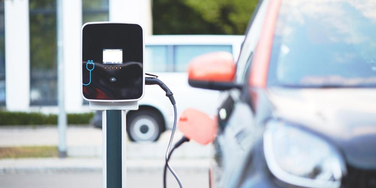 sonnumeros's tweet card. La revolución de la movilidad eléctrica avanza a toda velocidad, pero con ella ha surgido un efecto secundario que pocos esperaban y que la ciencia ya ha empezado a