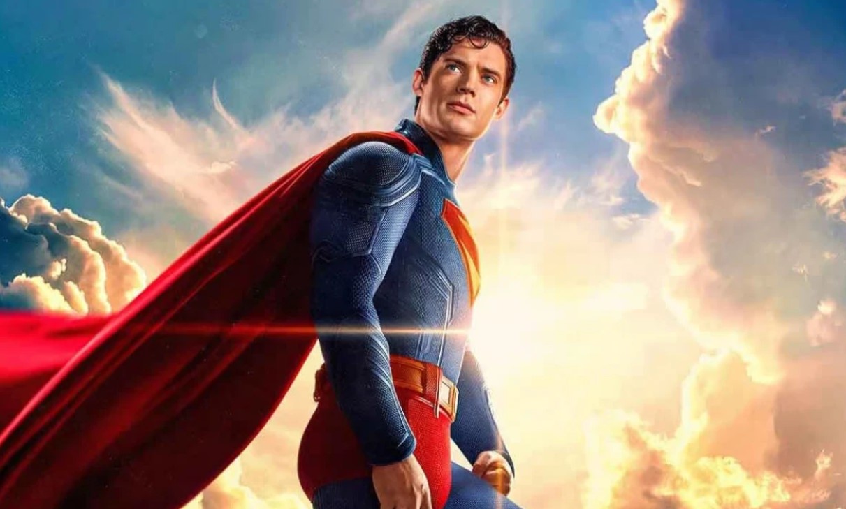 SaveChildrenEs's tweet card. Superman vuelve a los cines, pero ¿quién protege a los niños y niñas del mundo real?