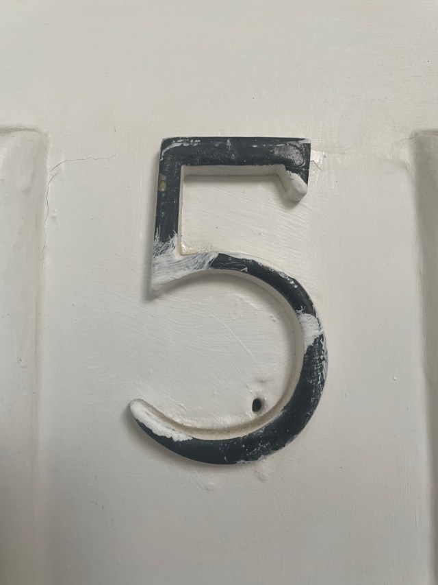 JamesPotts's tweet card. So, here we are. Today marks ten years to the day that I moved into Number 5 where I’ve been renting an average sized, unfurnished room in Upper Holloway. It’s been a heck of a rollercoaster, so I …