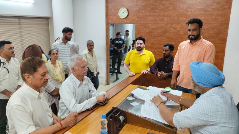 wakeupchandiga1's tweet card. The auto-mutation of properties has brought a big respite to the residents of the city, cutting red tape and long wait involved in getting the mutations done earlier.