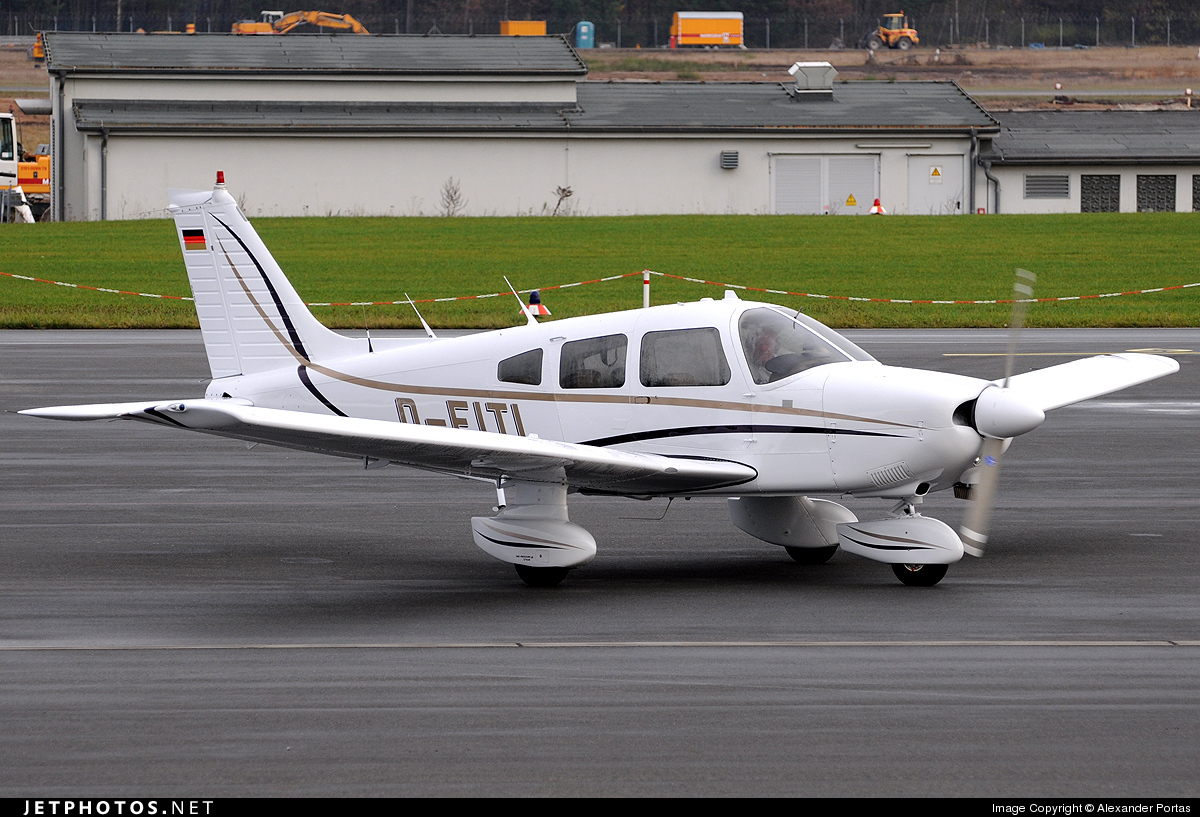 SquawkAlert's tweet card. D-EITI. Piper PA-28-181 Archer II. JetPhotos.com is the biggest database of aviation photographs with over 6 million screened photos online!
