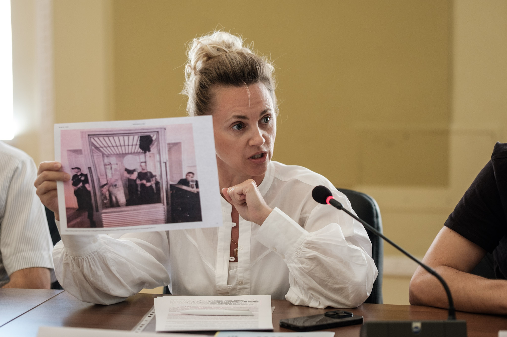 EUAM_Ukraine's tweet card. Cages in Courtrooms violate Human Right to Fair Trial and Dignity — EUAM Ukraine