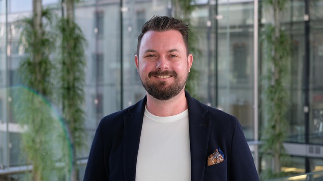 _NeuroRestore's tweet card. After eight years of research aimed at improving the lives of patients with a spinal-cord injury, Jordan Squair, an EPFL Group Leader, received the BioInnovation Institute & Science Prize for...