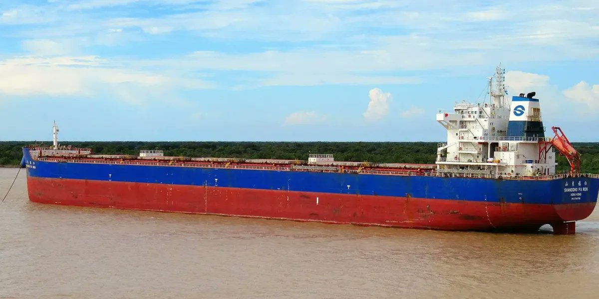 tradewindsnews's tweet card. Kamsarmax pair went under the hammer on Friday for well in excess of their reserve prices