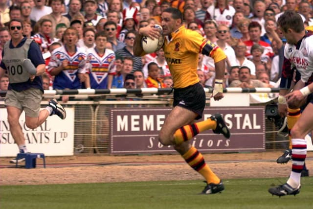 PeterSmithYEP's tweet card. Bradford Bulls are mourning one of their most popular overseas players who has died, aged 57.