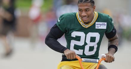 MadisonSport's tweet card. After a pair of difficult seasons with the Giants that saw a decrease in snaps and productivity, the free agent signing could be an important piece in Green Bay.