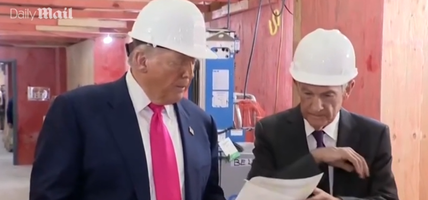 HandeJong14's tweet card. ECB pauzeertTrump inspecteert renovatie: een bizar schouwspelHandelsdeal EU-VS kennelijk nabijConsumentenvertrouwen verbetert ietsDuits ondernemersvertrouwen weer iets hogerTaiwanese exportorders b…