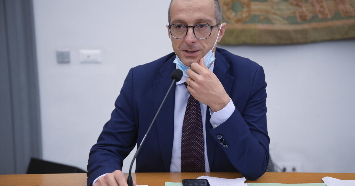 lucianocapone's tweet card. Matteo Ricci non è il primo politico a finire sotto inchiesta per aver cercato di ottenere "popolarità e consenso". Il precedente del sindaco tranese Pinuccio Tarantini e la lezione per i pubblici...