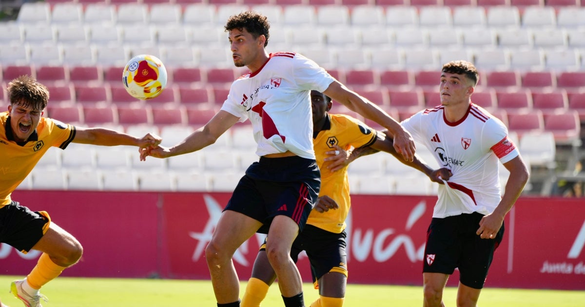 Orgullo_Nervion's tweet card. Debut de los fichajes Álex Costa y Romeo Faget-Antonetti, buenas sensaciones y apuesta por la presión alta y la intensidad en el juego de los de Galván