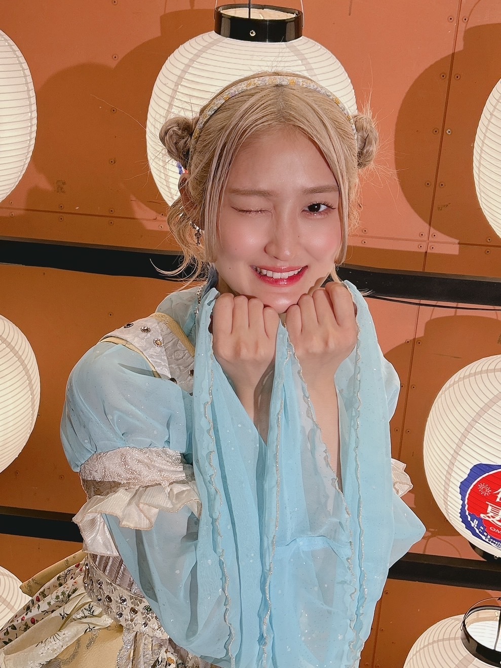arcanaproject's tweet card. こんばんは！花宮ハナです🌼先日！2025年7月21日に！花宮ハナちゃんになって6周年を迎えました〜〜〜！！！トリアエズ・ハナから花宮ハナちゃんになるよと発表した日です、なつかし〜〜〜！わたしは本当に記念日を覚えられないので（すみません）毎年こういう記念日はオタクたちが教えてくれてます、まじでありがとう…人前に出る仕事を始めた！という話だともう少し前なんだけど、花宮ハナちゃんになってから6年...