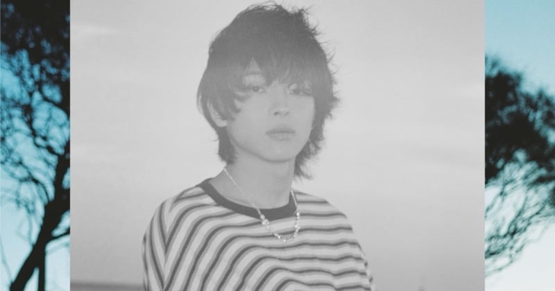 libro_jp's tweet card. ニュース｜　アーティスト・imaseが、初のフォトブック『imase 1st photo book「you ＆ me」』を9月25日に発売することが決定した。撮影は人気フォトグラファー・松岡一哲が担当。盛夏のオーストラリア・メルボルンを舞台に、“キミと初めての旅”をテーマに撮り下ろされた。　同書には、旅の様子に加えて、imaseの人柄に迫る「A to Z」や、本人が旅を通して書き下ろしたスペ...