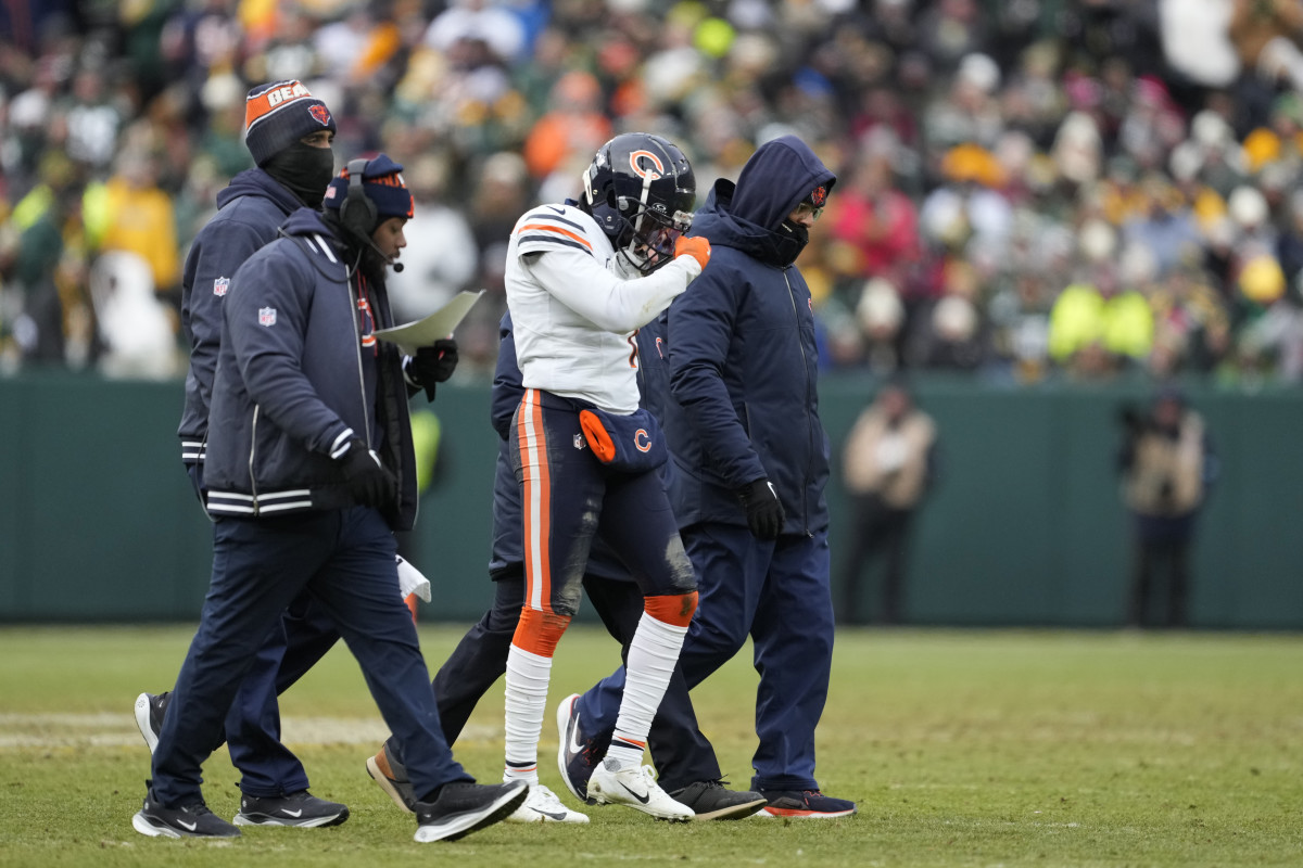 BearsAlerts's tweet card. Bears CB Jaylon Johnson expected to miss several weeks with leg injury, dealing a setback to Chicago's defense during training camp.