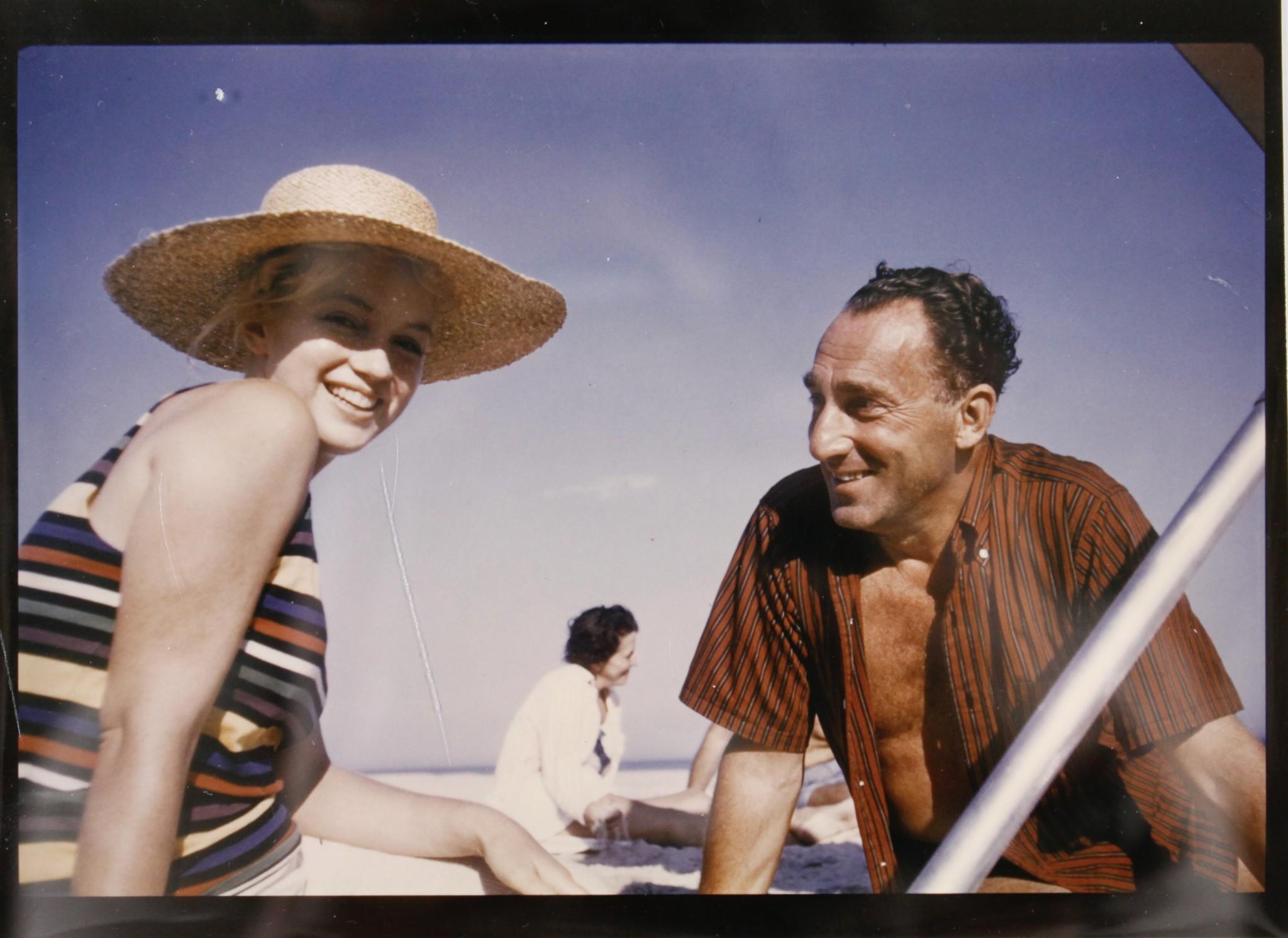 LOeildelaPhoto's tweet card. Canada Book Auctions in partnership with Rare Photo Gallery holds two photographic auctions. Canada Book Auctions in partnership with Rare Photo Gallery holds two photographic auctions.