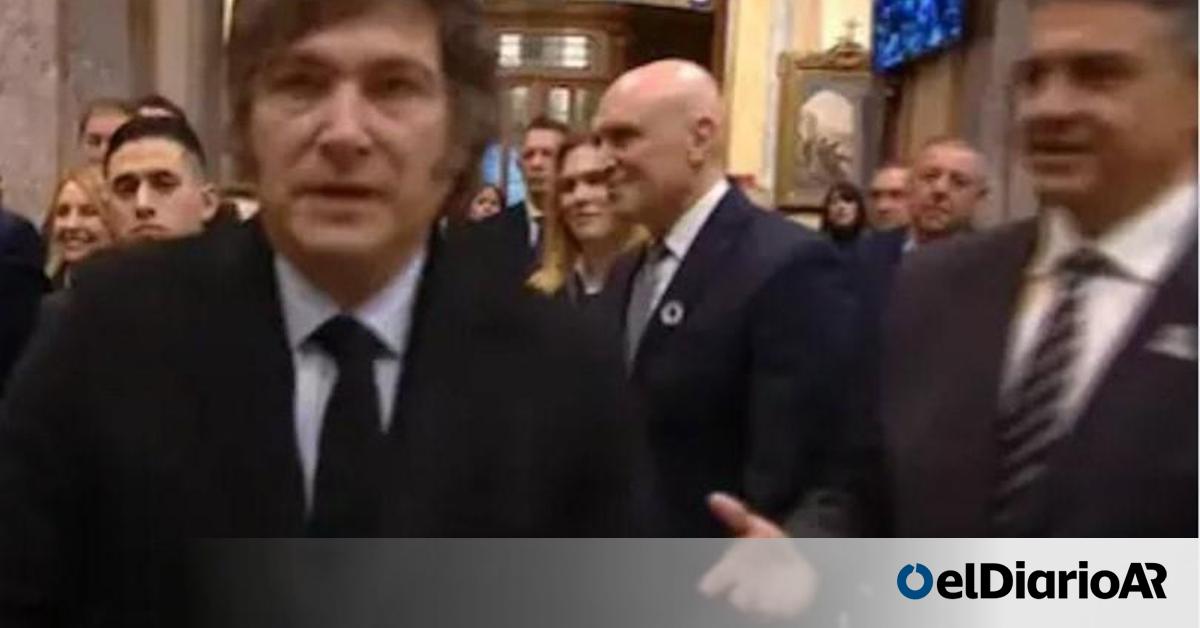 merycaffe's tweet card. El cierre de listas bonaerenses, que dejaron un sabador agridulce en el macrismo, abre la puerta a una alianza en CABA. Las sospechas del karinismo y la necesidad del jorgemacrismo. El espejo de...