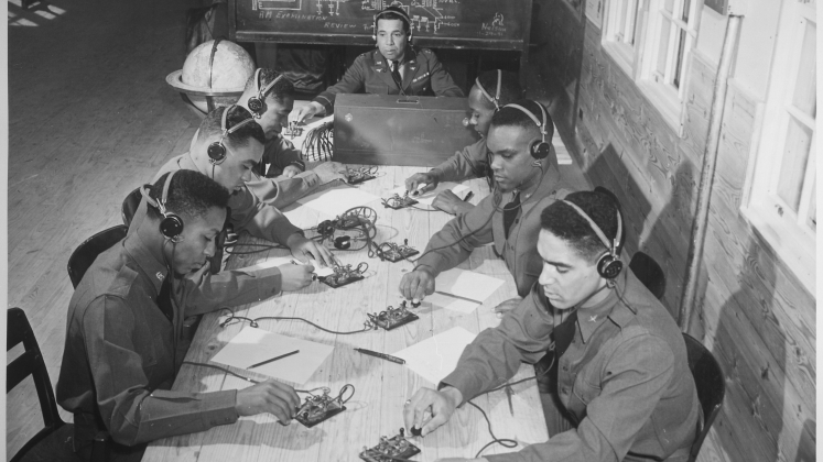 LSE_US's tweet card. After Pearl Harbor, Black Americans, especially those who lived in communities with higher levels of discrimination, were far less likely to volunteer to enlist.