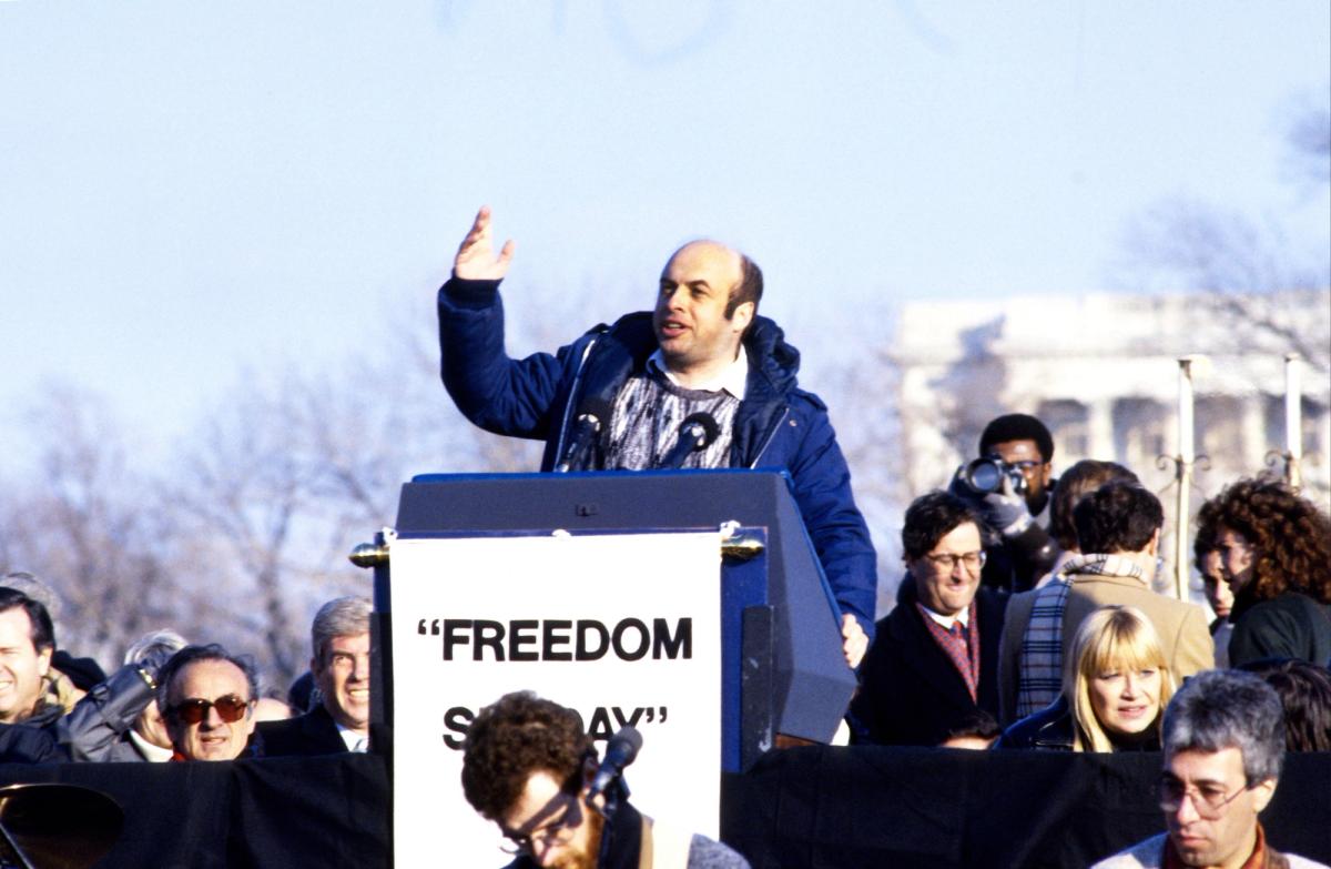 ymedad's tweet card. How protesting Natan Sharansky in 1987 led me, 35 years later, to apologize to him, embrace Judaism, and find redemption in the land I once vilified