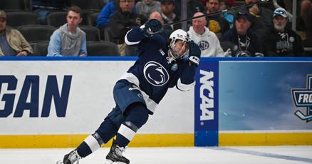 DailyCollegian's tweet card. This time last year, Penn State had one rostered player who had previously been named a nominee for the Hobey Baker Memorial Award, given to the top Division I college