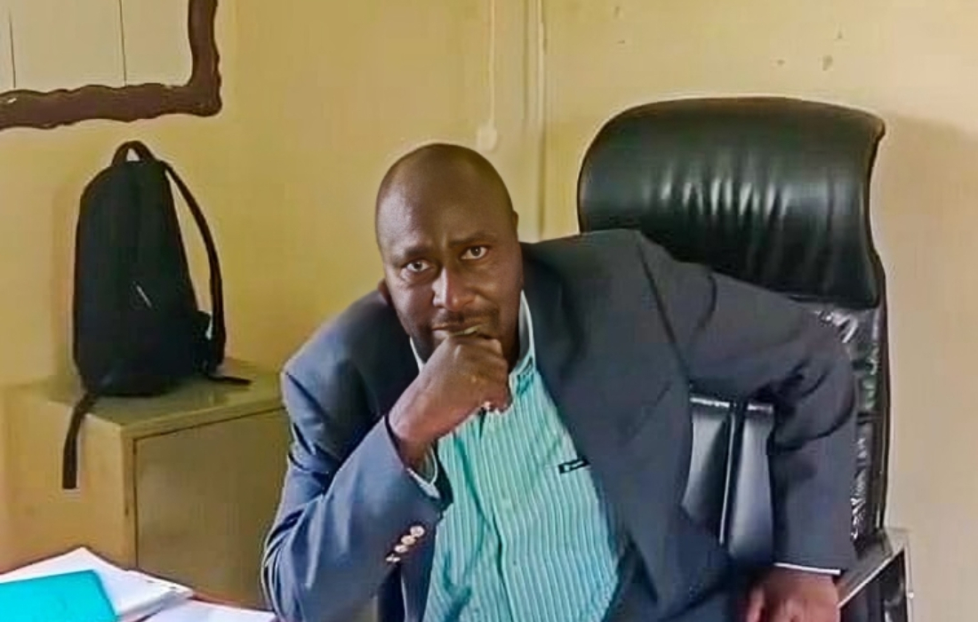 whispers_wire's tweet card. The commission revealed that the officer was nabbed on July 23, 2025, for receiving a KSh 25,000 bribe.