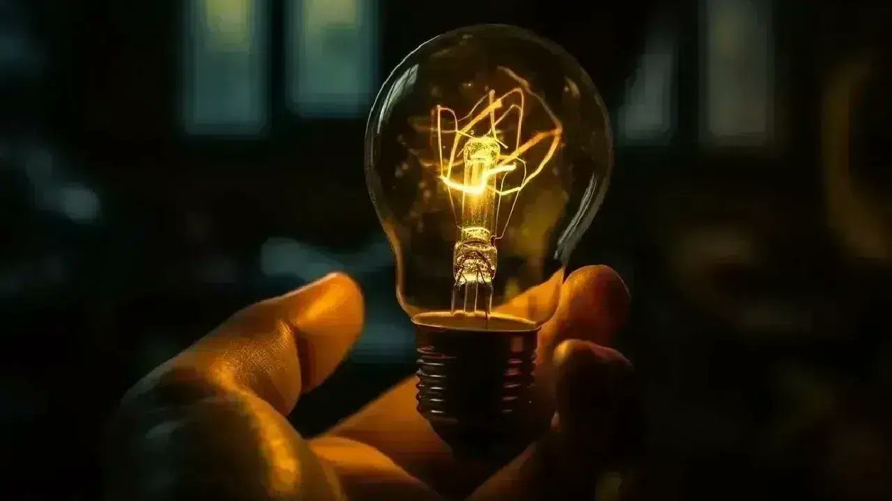 muhalifcomtr's tweet card. Kocaeli’nin Körfez, Kartepe ve Çayırova ilçelerinde art arda yaşanan uzun süreli elektrik kesintileri, vatandaşları ve esnafı isyan ettirdi. SEDAŞ’ın yetersiz müdahalesi ve iletişimsizliği tepkilerin...