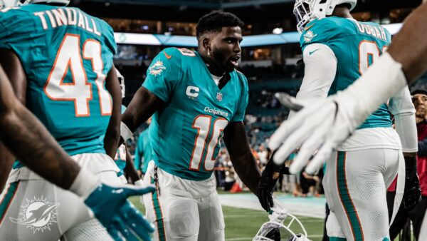 SJP954's tweet card. Phins Phorward Edition #17 Talk Is Cheap It’s once again time to put those Phins Phorward! I’ve watched Tyreek Hill dazzle on the field with his lightning speed and jaw-dropping plays. His back-to-...