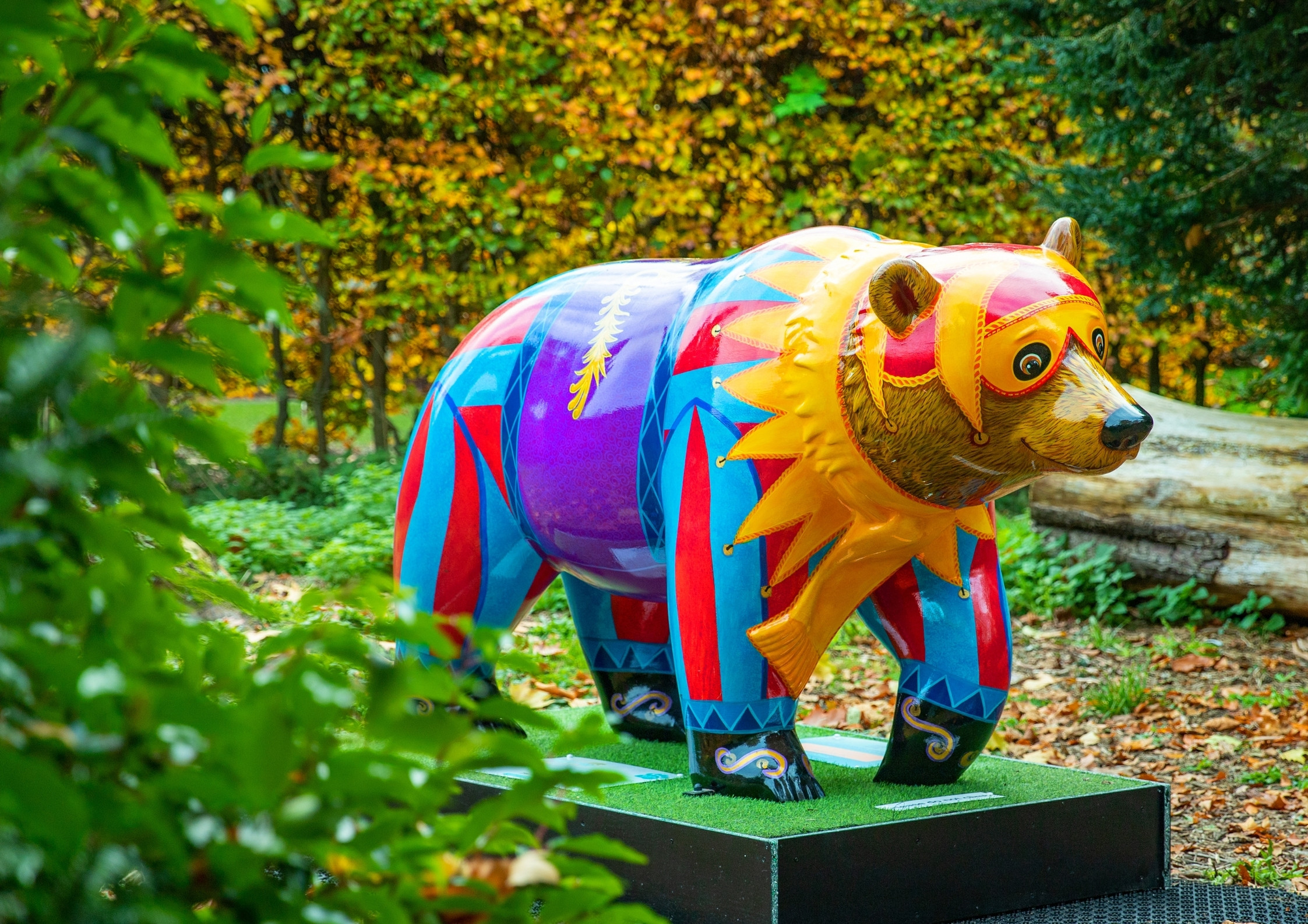 Peterj464's tweet card. Get ready for an unforgettable family adventure as Tatton Park partners with the creative minds at Wild in Art to bring the beloved children’s story We’re Going on a Bear Hunt to life in a colourful...