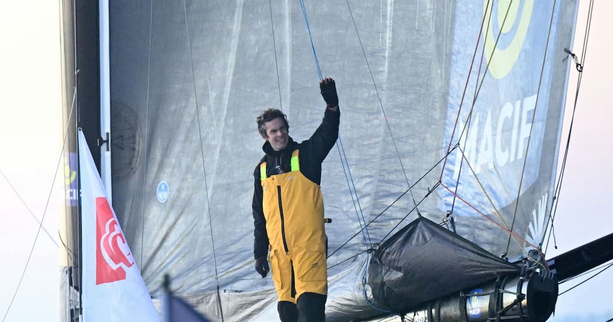 FabriceDrouzy's tweet card. Arrivé le premier aux Sables-d’Olonne ce mardi 14 janvier vers 8 h 30, le navigateur normand remporte son premier Vendée Globe, en quasiment dix jours de moins que le précédent record établi par...