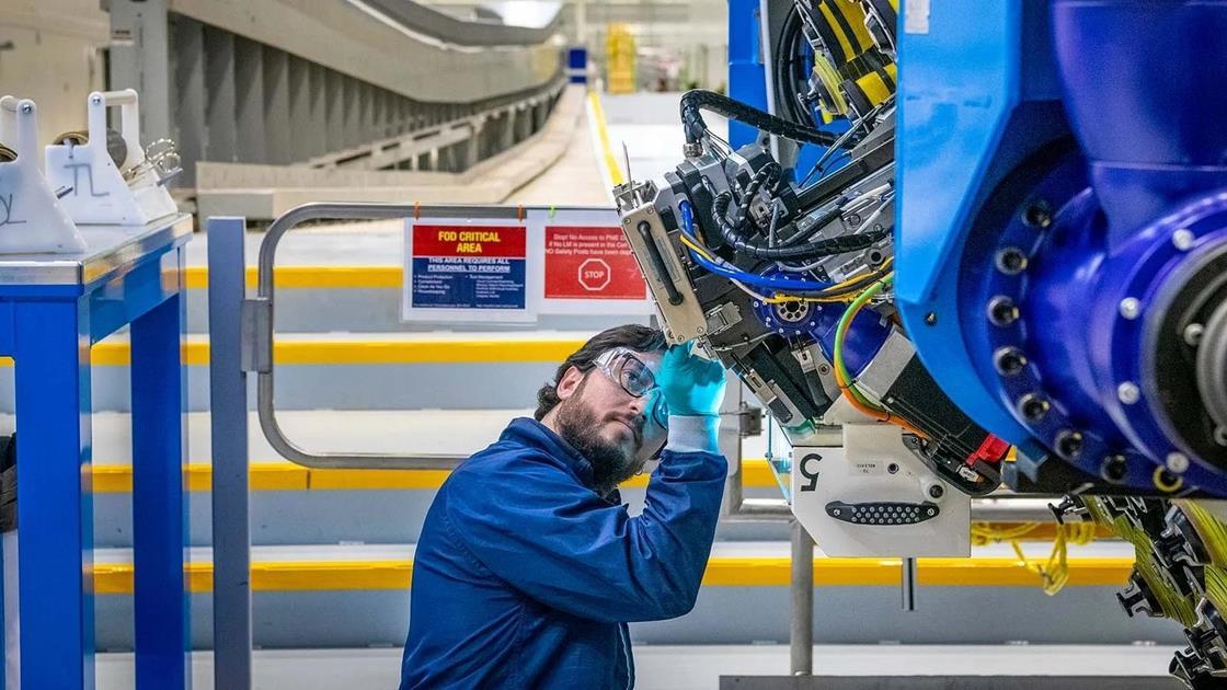 TheAviationBeat's tweet card. Boeing has begun work on the wings for its new generation 777-8 freighter ahead of its revised entry to market date of 2028