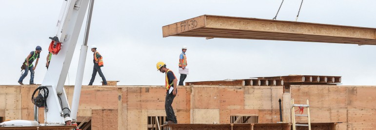 CdnArch's tweet card. Nova Scotia is shifting toward wood-based solutions for construction and heating.