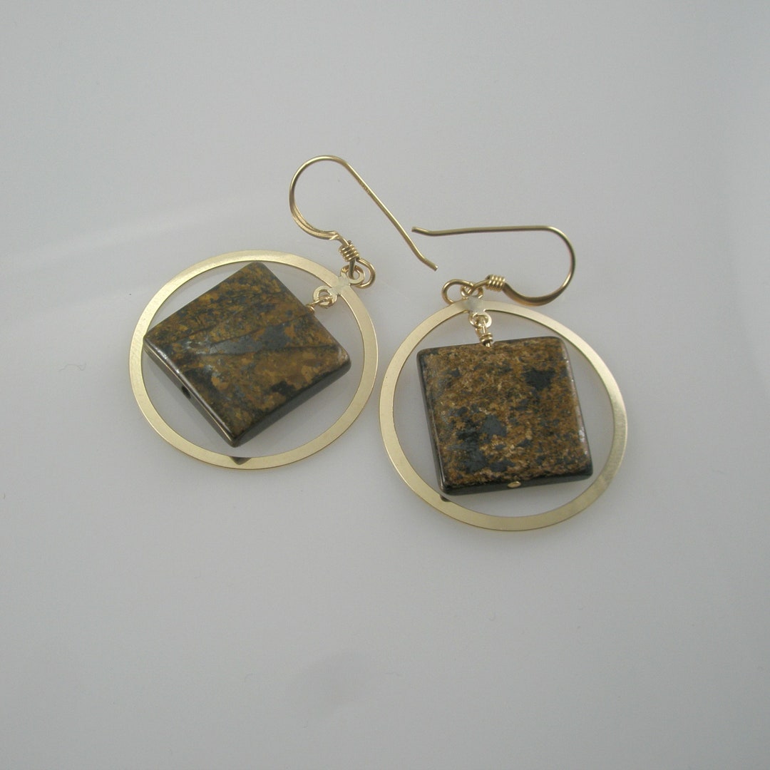 stoneberri's tweet card. This Dangle & Drop Earrings item by Stoneberri has 2 favorites from Etsy shoppers. Ships from Round Hill, VA. Listed on Jun 27, 2025