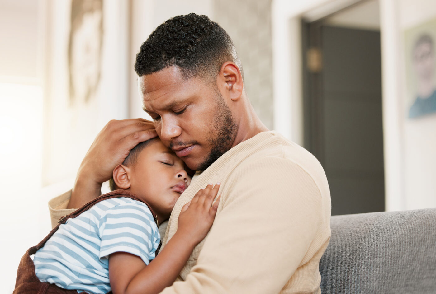 AllProDad's tweet card. Everybody makes parenting mistakes. But what if you could minimize their damage? You can. Here are 7 ways to mistake-proof your parenting.