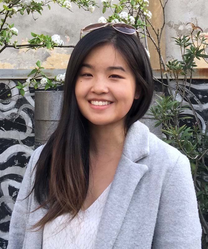 UofTCompSci's tweet card. Jessica Bo , a Vanier Scholar and PhD student in computer science, is developing strategies to make AI systems more transparent and trustworthy for everyday use. 