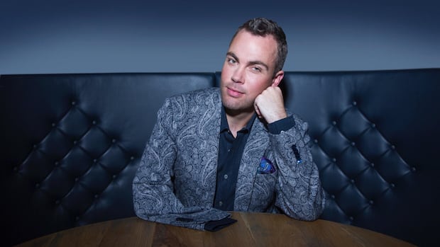 ThrillScience's tweet card. One-handed pianist Nicholas McCarthy just made his debut at The Proms, one of Britain's most prestigious classical music concert series. It was a dream he says he couldn't have achieved without the...