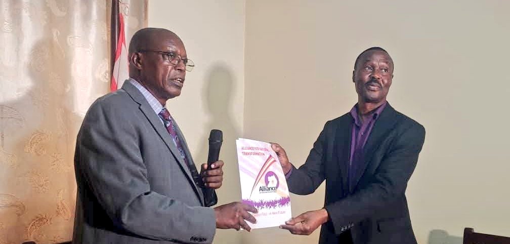 parrotsug's tweet card. By Ritah Atukwatse, KAMPALA Former army commander and Alliance for National Transformation (ANT) president, Maj. Gen. (Rtd) Mugisha Muntu, has