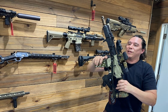 GregMercerGlobe's tweet card. Seizures of American guns at the border are on the rise, and collaboration is crucial to stop smuggling schemes, say police agencies