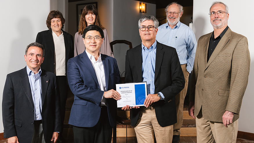 PurdueProvost's tweet card. WEST LAFAYETTE, Ind. — Purdue University and Los Alamos National Laboratory (LANL) have signed a memorandum of understanding (MOU) to advance a transformative research partnership focused on national…
